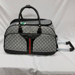 Gucci Carry On